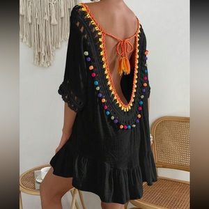 NWT Contrast Crochet Pom Pom Trim Ruffle Hem Tie Backless Cover Up